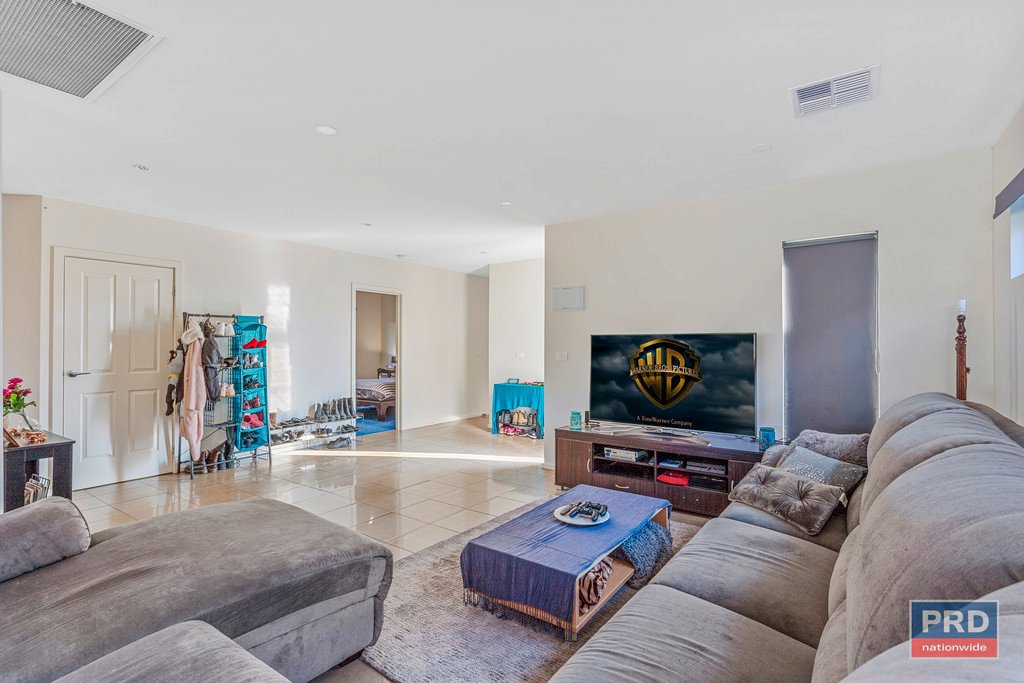 3C High Street KANGAROO FLAT 2