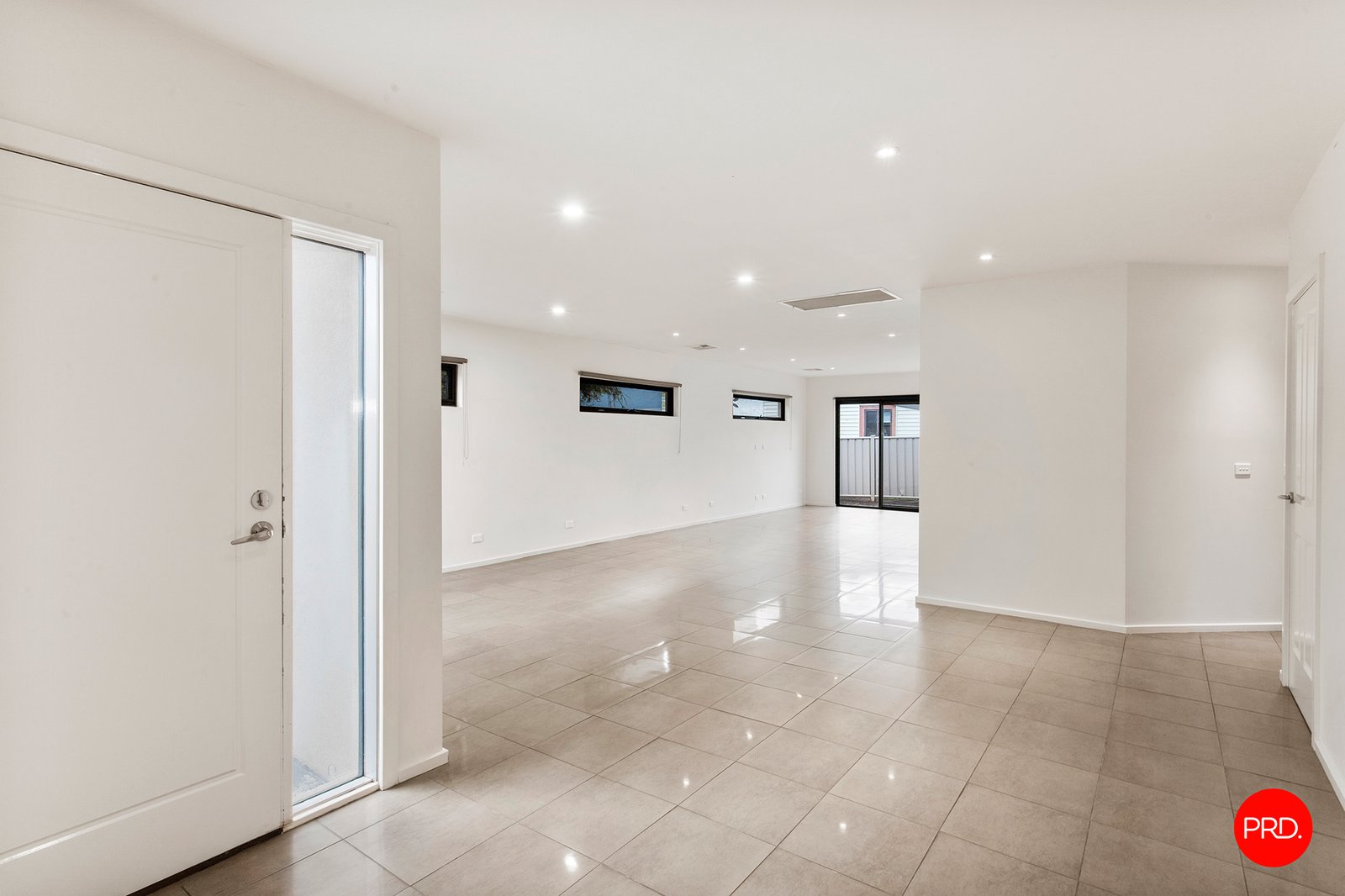 3C High Street KANGAROO FLAT 5