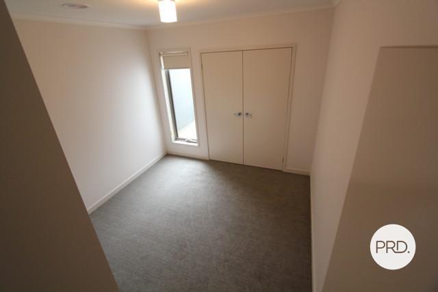 3C King George Way MITCHELL PARK 9