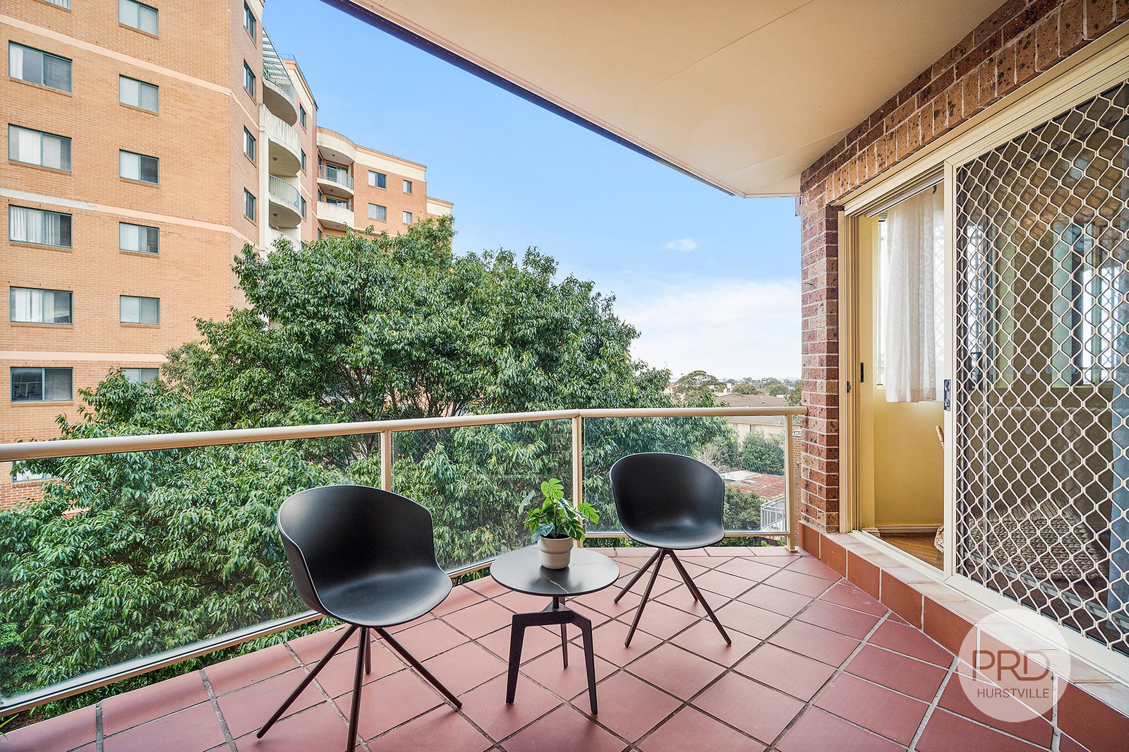 3F/38-42 Woniora Road HURSTVILLE 7