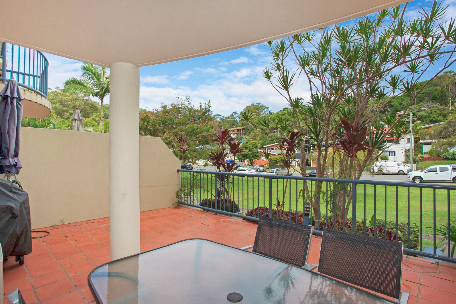 4 19-23 George Street East  BURLEIGH HEADS 3