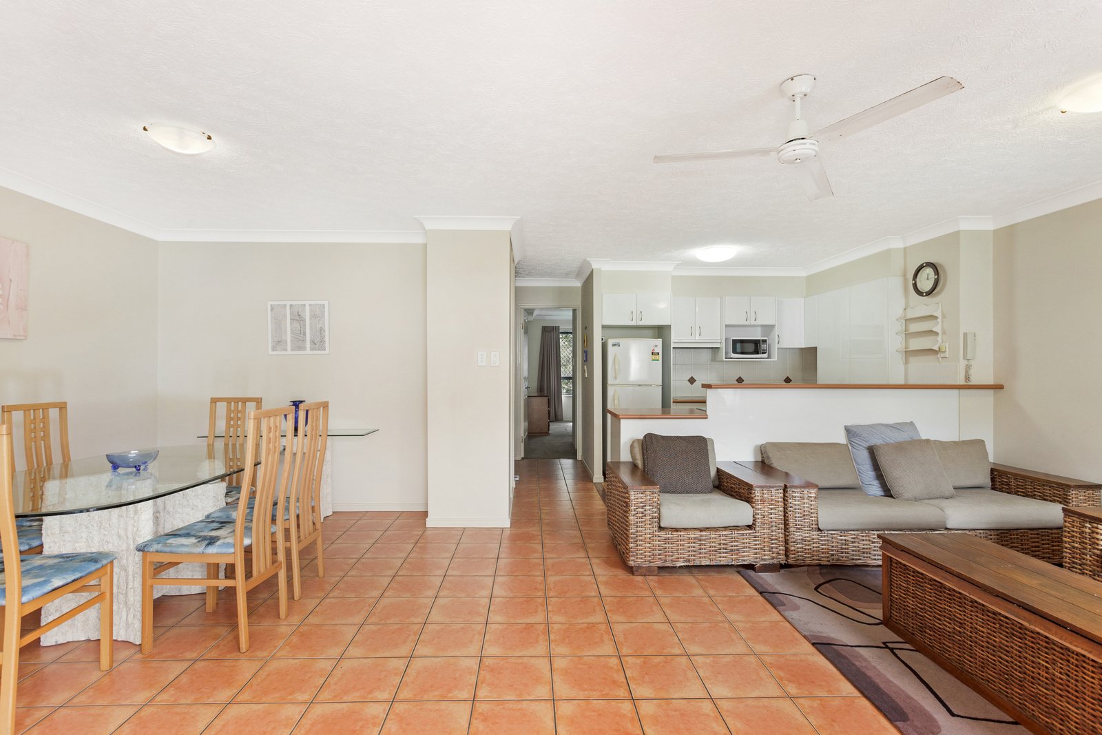 4 19-23 George Street East  BURLEIGH HEADS 5