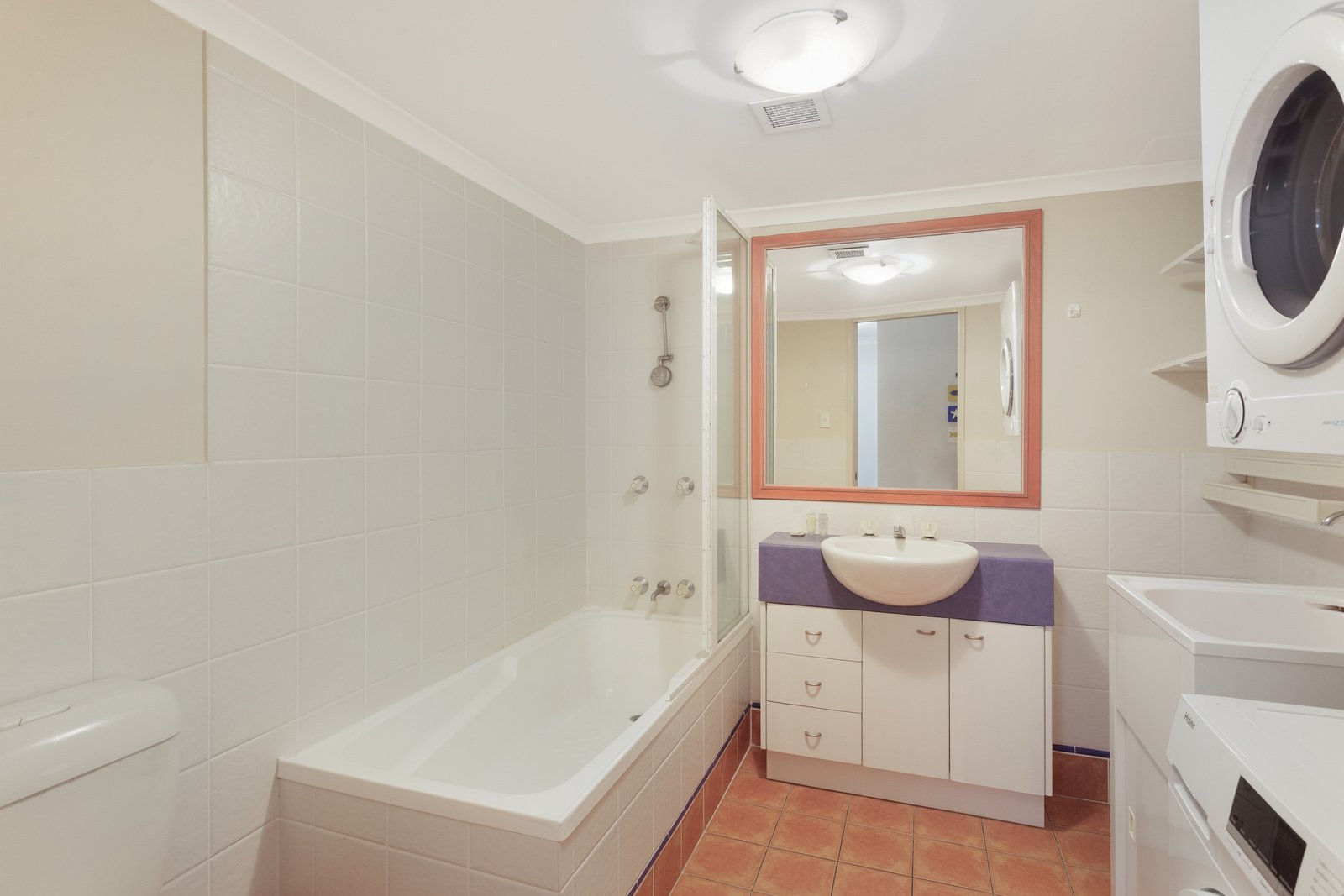 4 19-23 George Street East  BURLEIGH HEADS 14