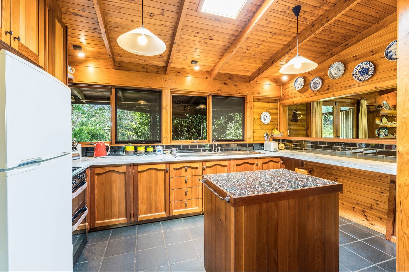 Gallery: 4-5 Lacorra Court