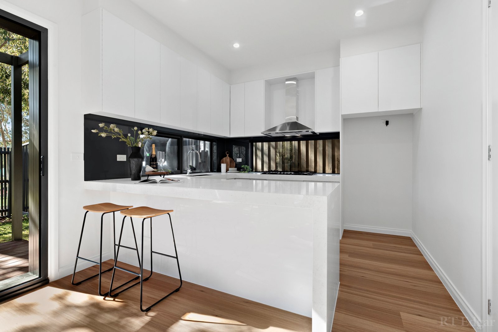 Real Estate and Property in 4, 6 & 8/285 - 287 George Street, Doncaster, VIC