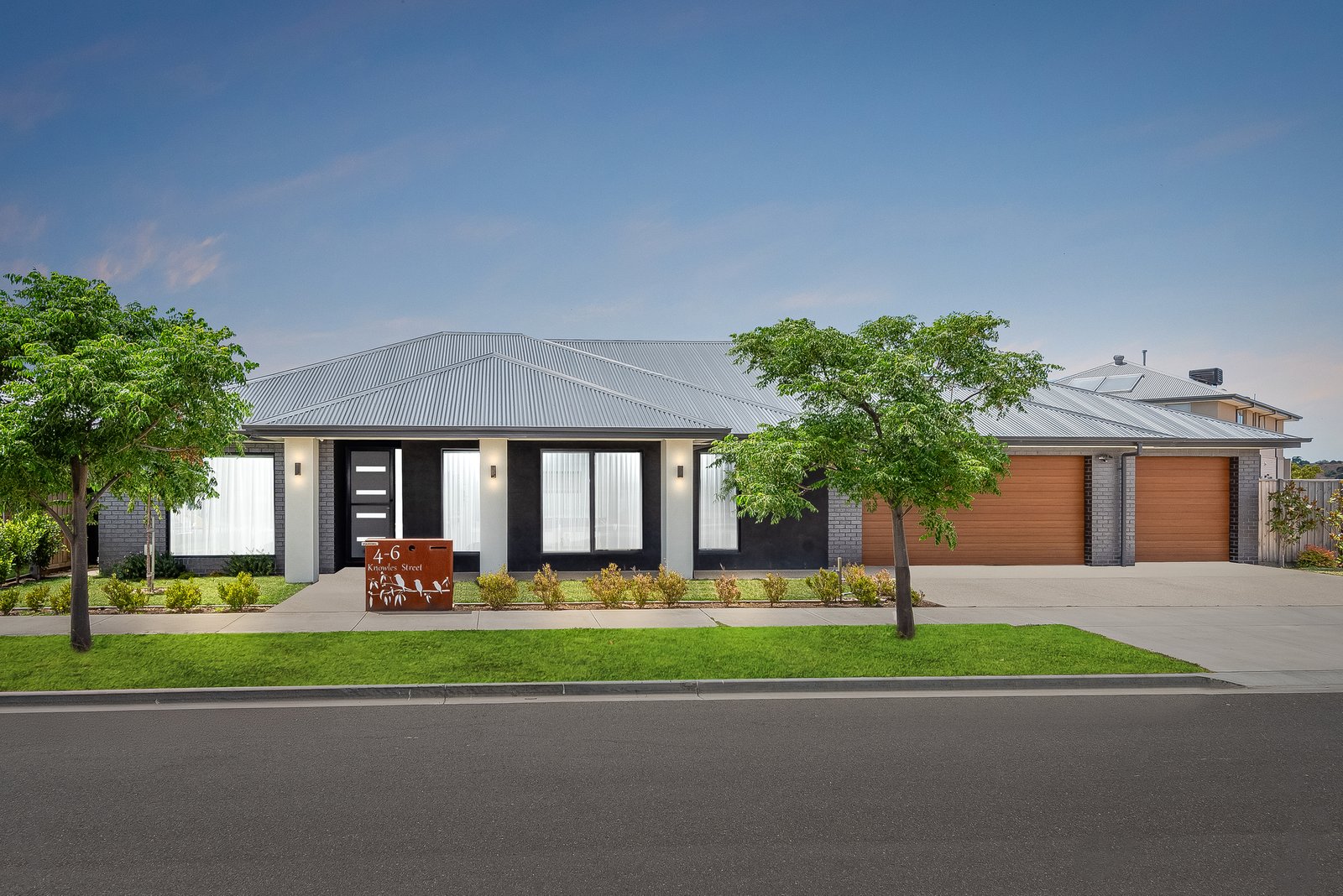 Gallery: 4-6 Knowles Street