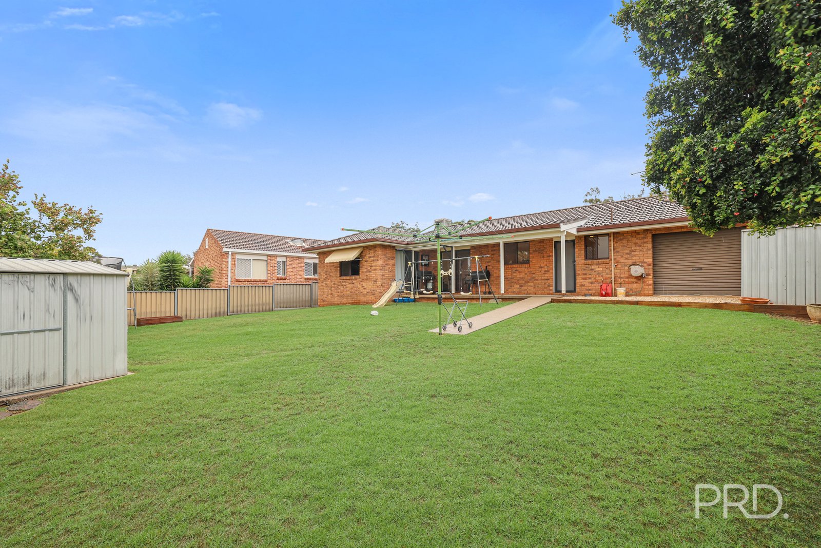 4 Acacia Drive TAMWORTH 16