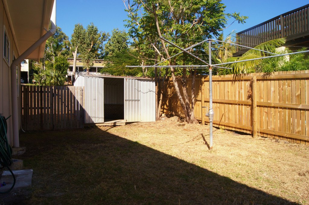 4 Adina Street CANNONVALE 13