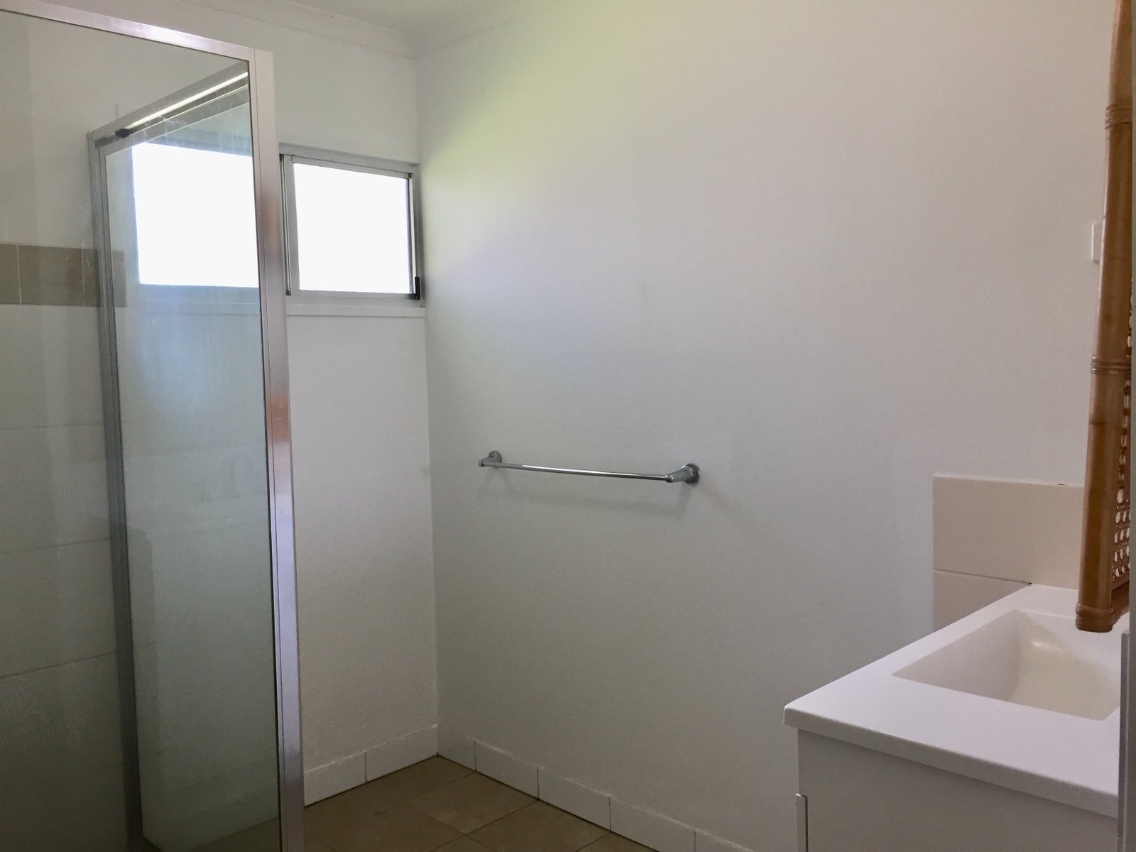 4 Adina Street CANNONVALE 9