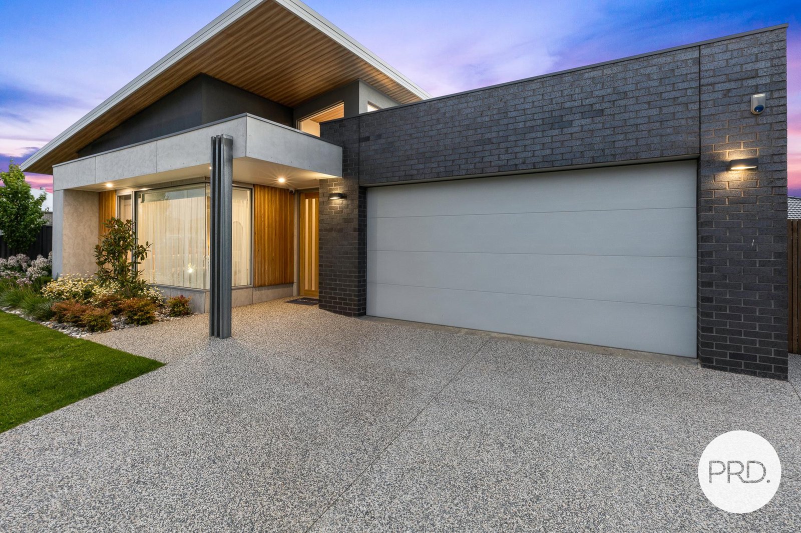 4 Adrianus Street ALFREDTON 1