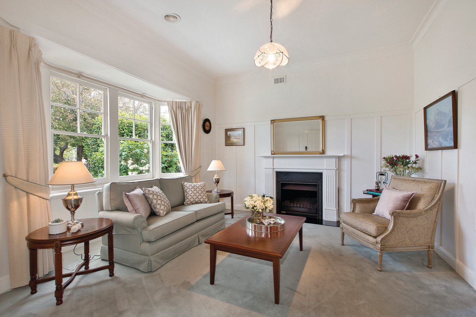 4 Agnes Street, Mont Albert, VIC