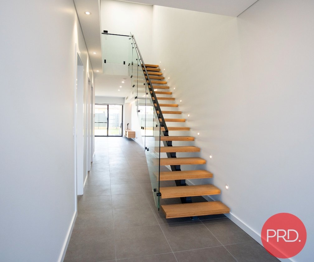 4 Alamein Road REVESBY HEIGHTS 5