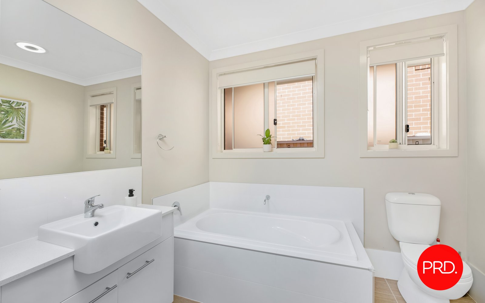 4 Alamein Street BARDIA 8