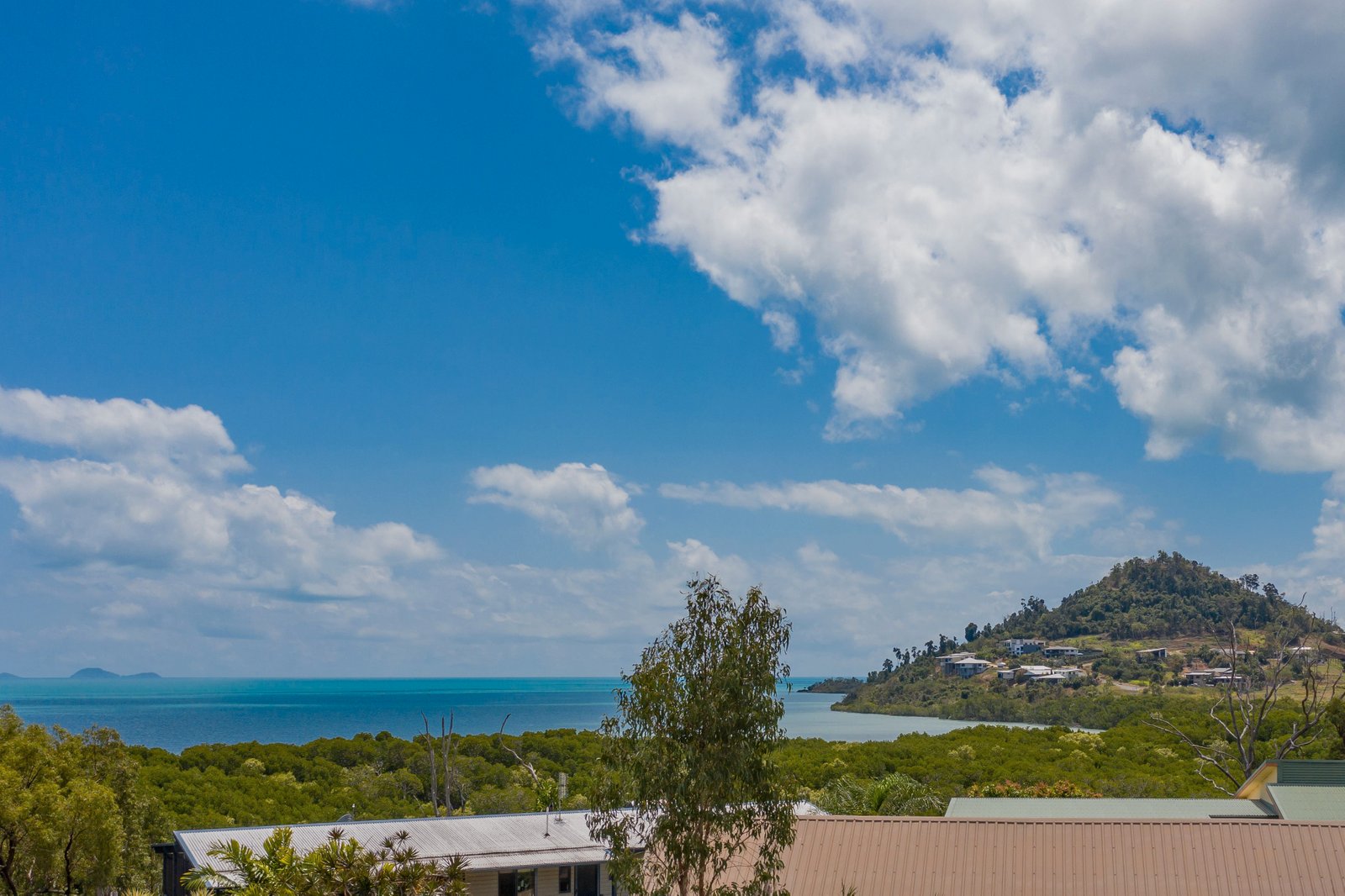 4 Alice Court CANNONVALE 6