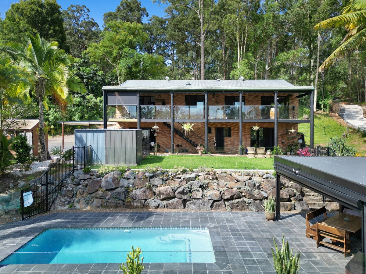 4 Alleena Court Mudgeeraba 14