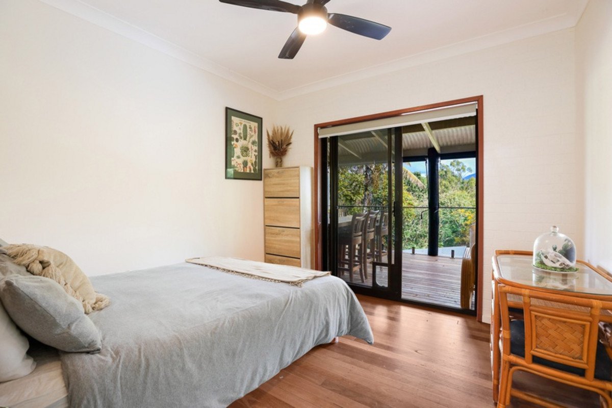 4 Alleena Court Mudgeeraba 21
