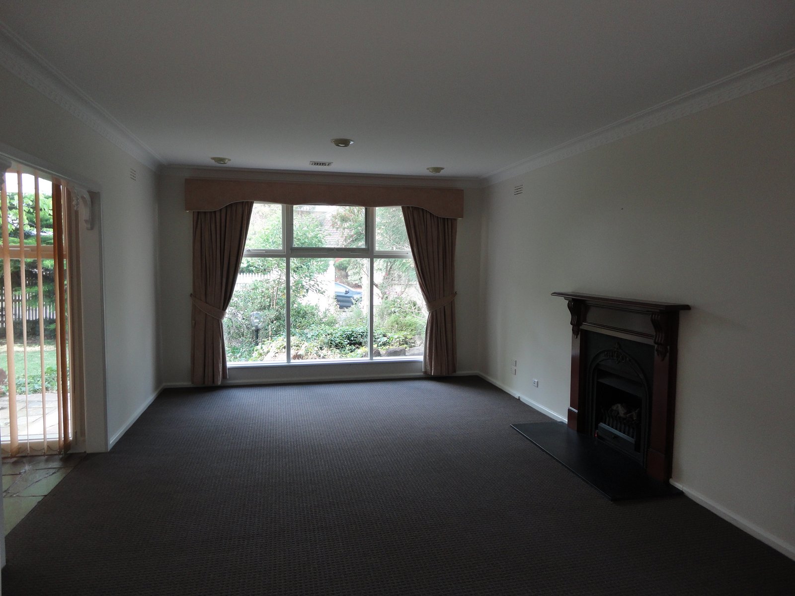Gallery: 4 Allnutt Court