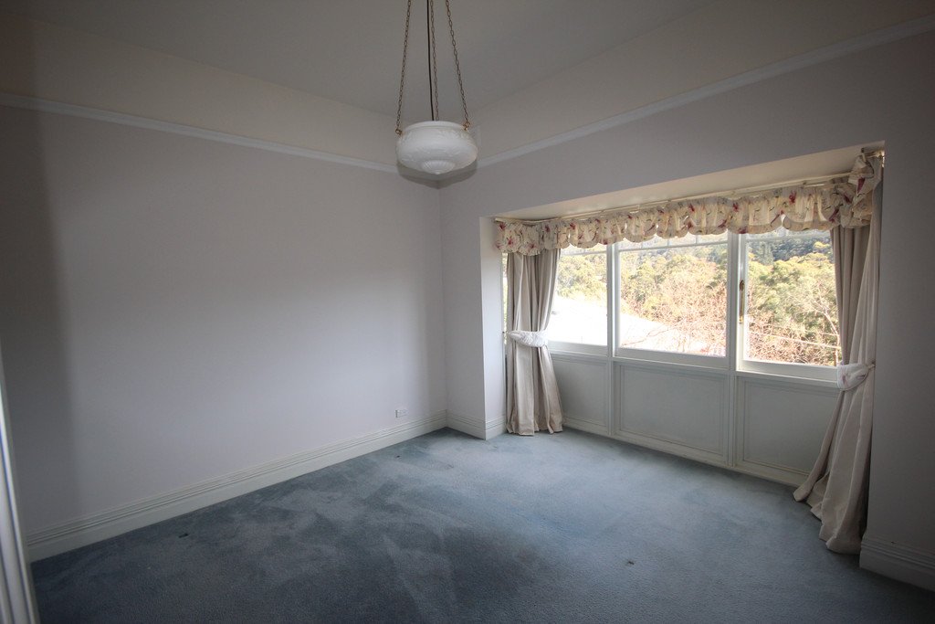 4 Allport Place LENAH VALLEY 9