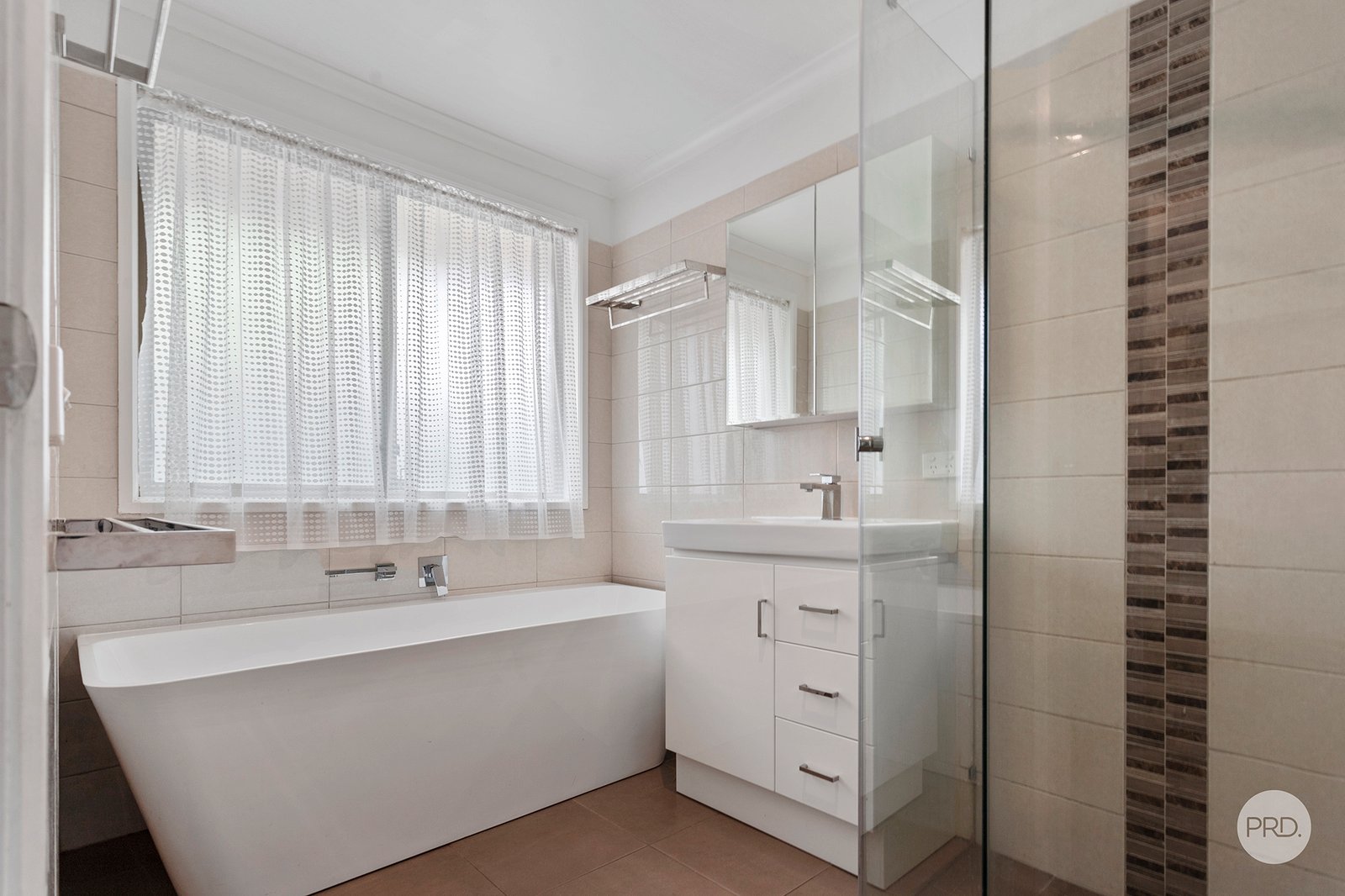 4 Alma Court KANGAROO FLAT 12