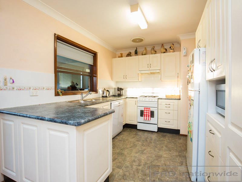 4 Alvira Close RUTHERFORD 6
