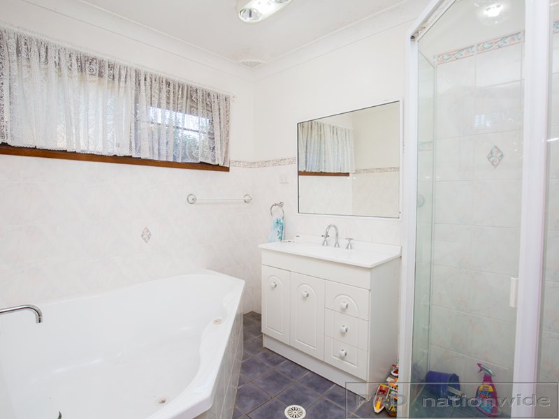 4 Alvira Close RUTHERFORD 3