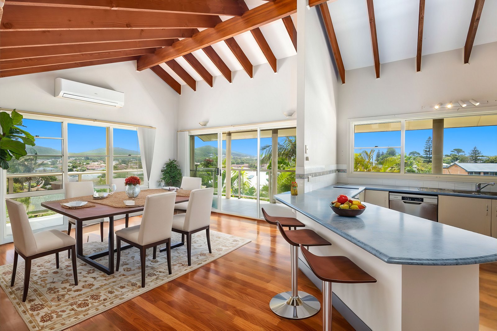 4 Amaroo Crescent FINGAL BAY 3