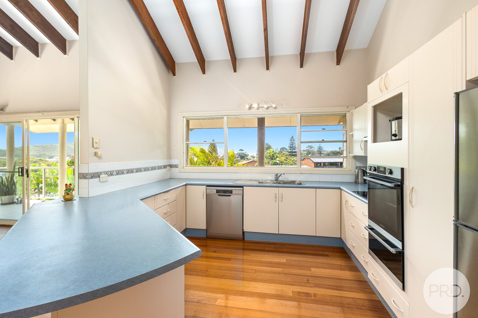 4 Amaroo Crescent FINGAL BAY 4