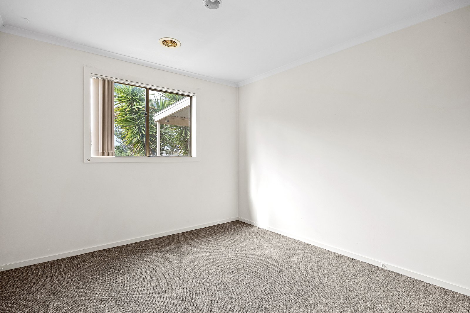 Gallery: 4 Amber Ct