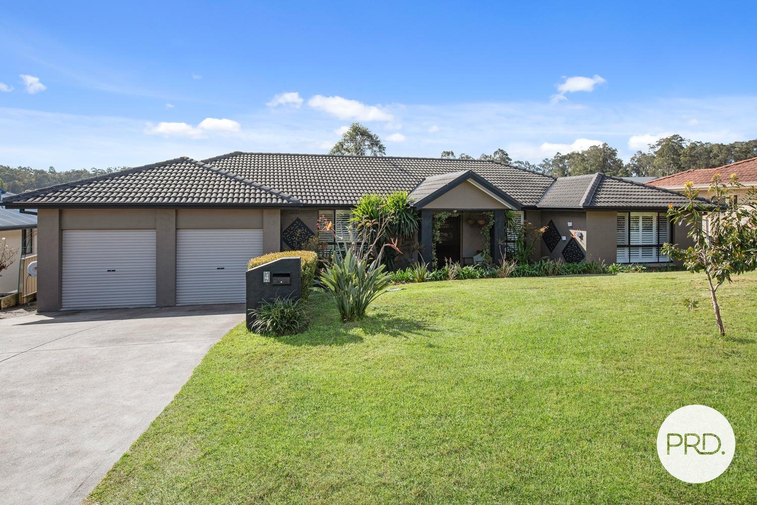 4 Amber Grove BOLWARRA HEIGHTS 2