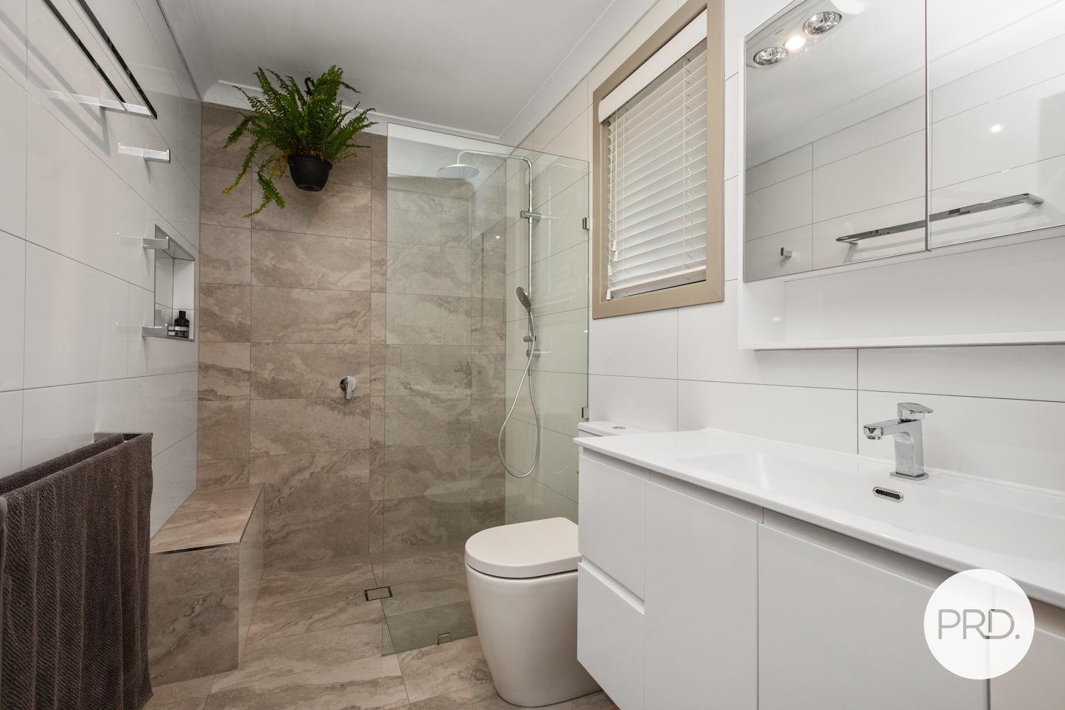 4 Amber Grove BOLWARRA HEIGHTS 19