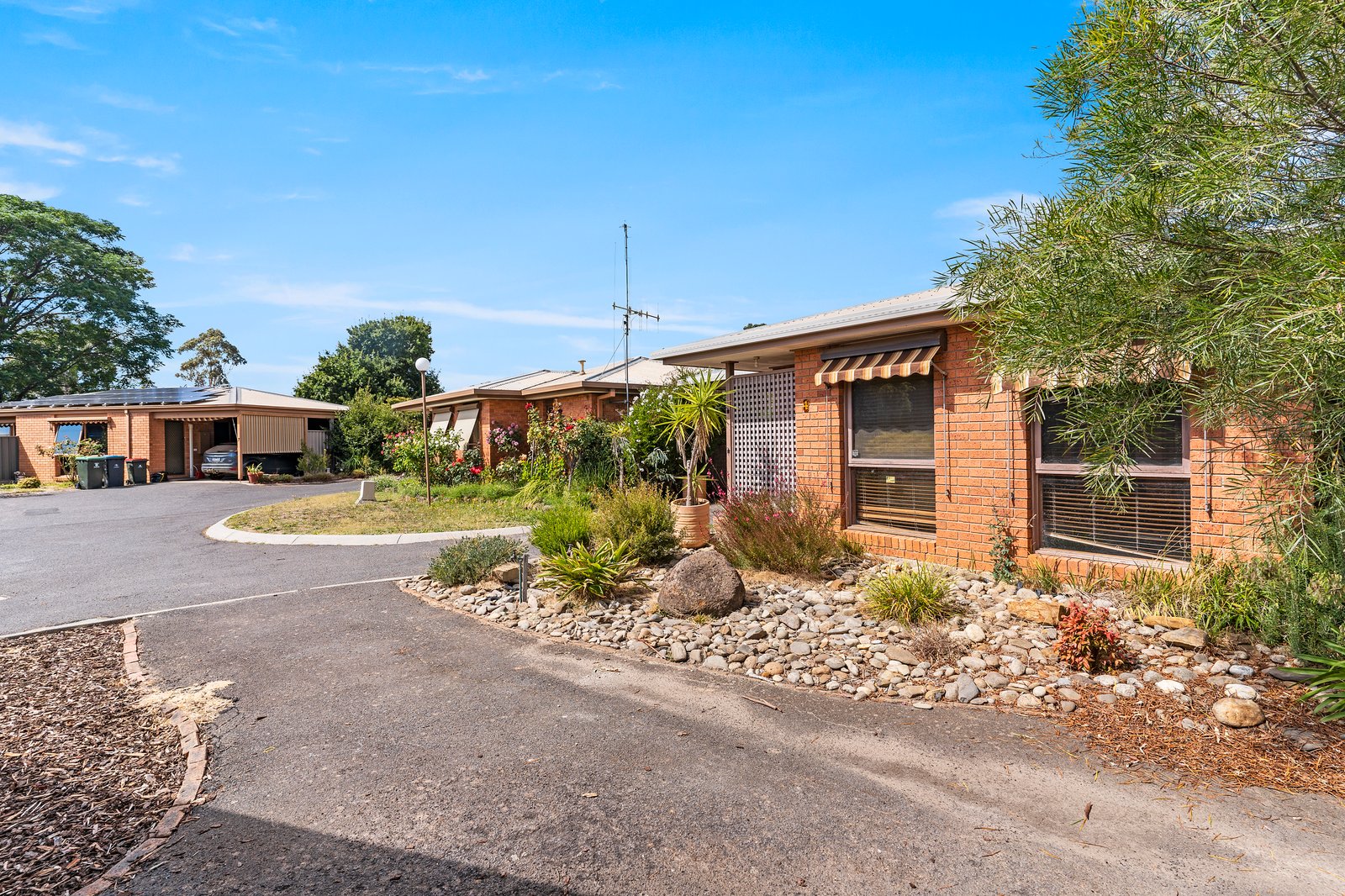 4 Andrew Close KANGAROO FLAT 3