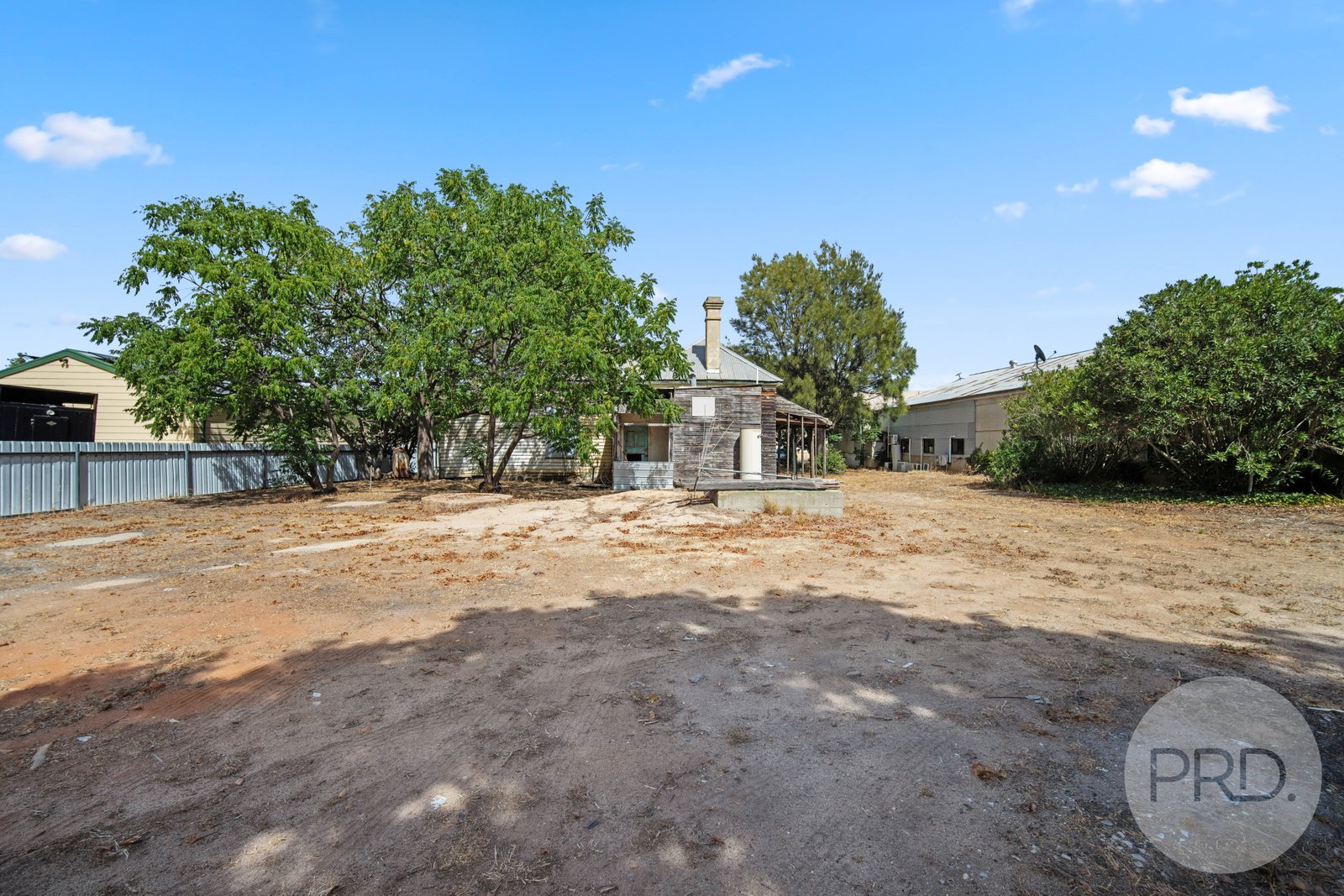 4 Anna Street URANA 4
