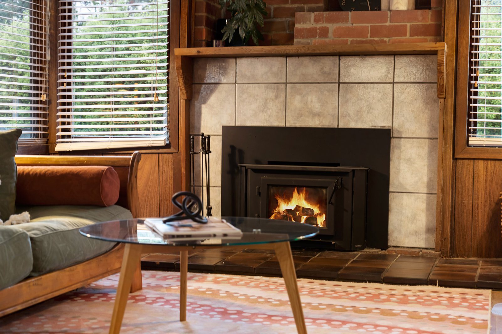 Real Estate and Property in 4 Anne Road, Woodend, VIC