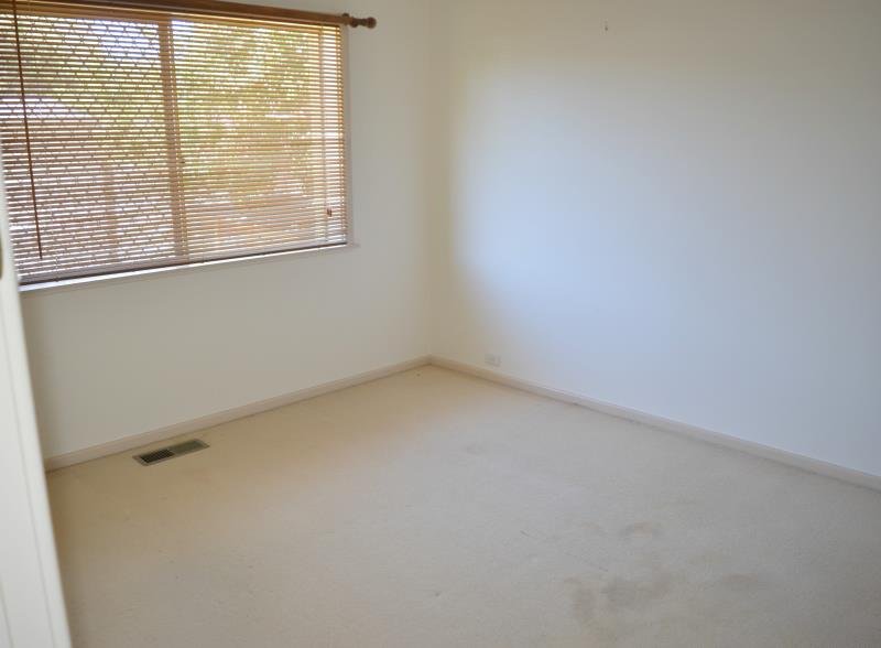 4 Anne Street TOLLAND 6