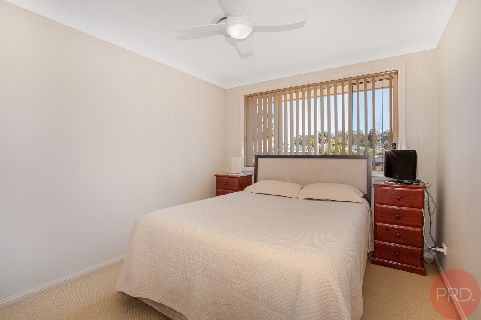 4 Appletree Avenue ABERGLASSLYN 11