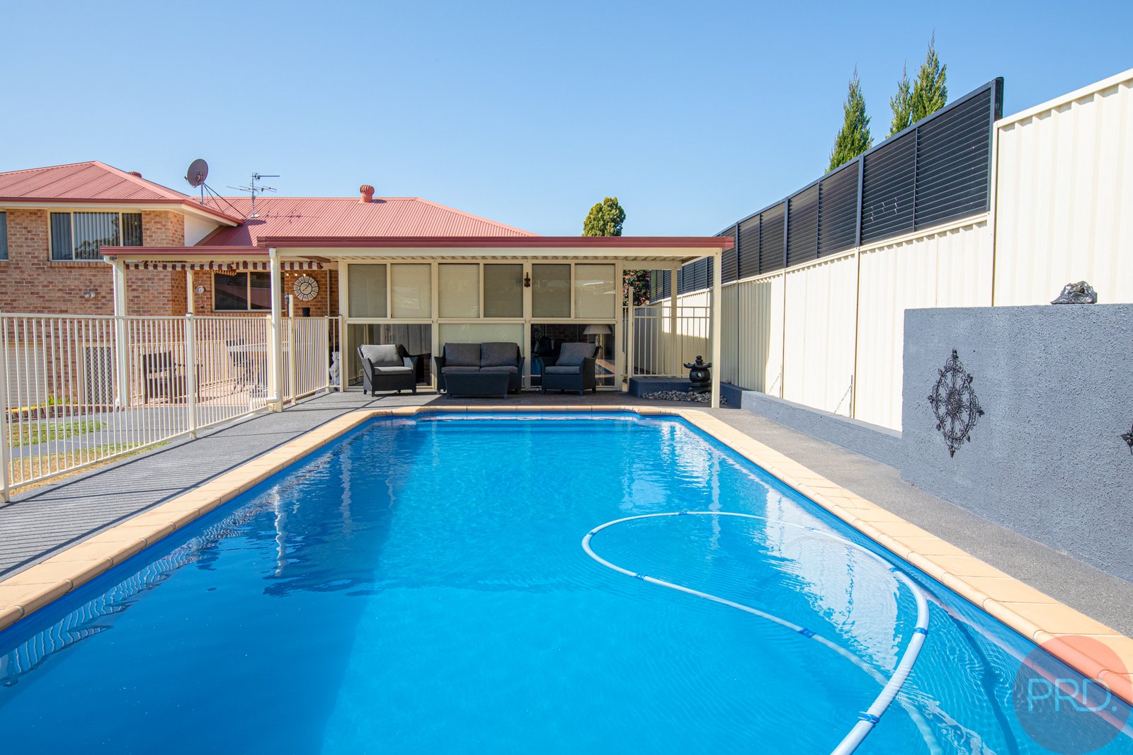 4 Appletree Avenue ABERGLASSLYN 21