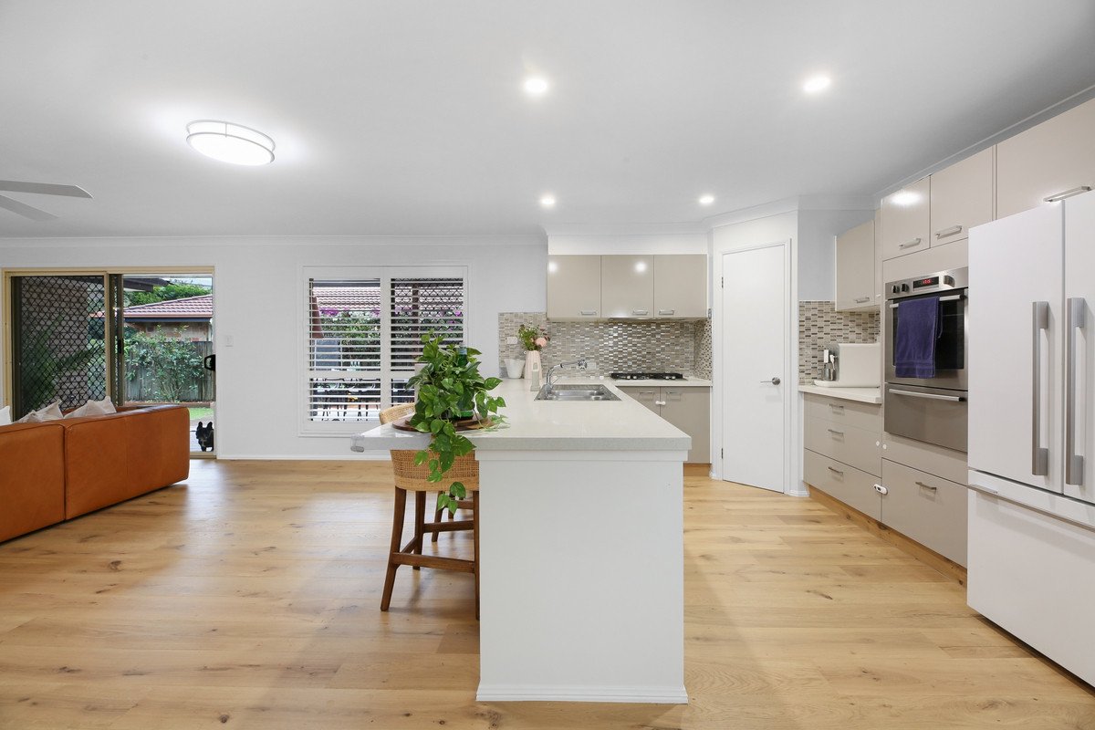 4 Arbury Hill Close Burleigh Heads 4