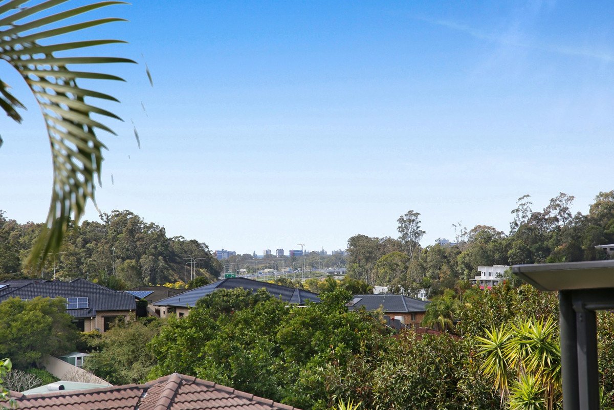 4 Arbury Hill Close Burleigh Heads 15