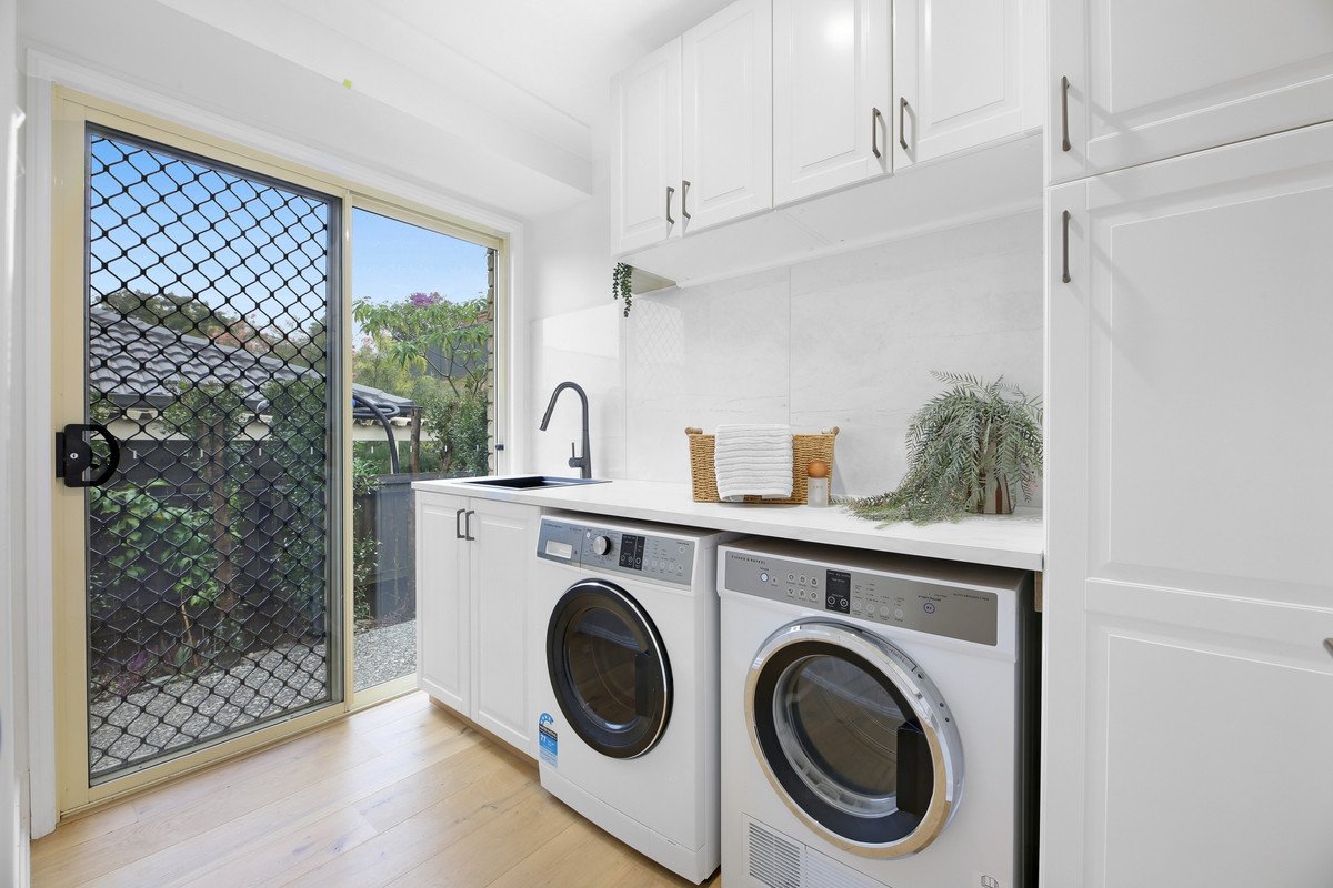 4 Arbury Hill Close Burleigh Heads 23