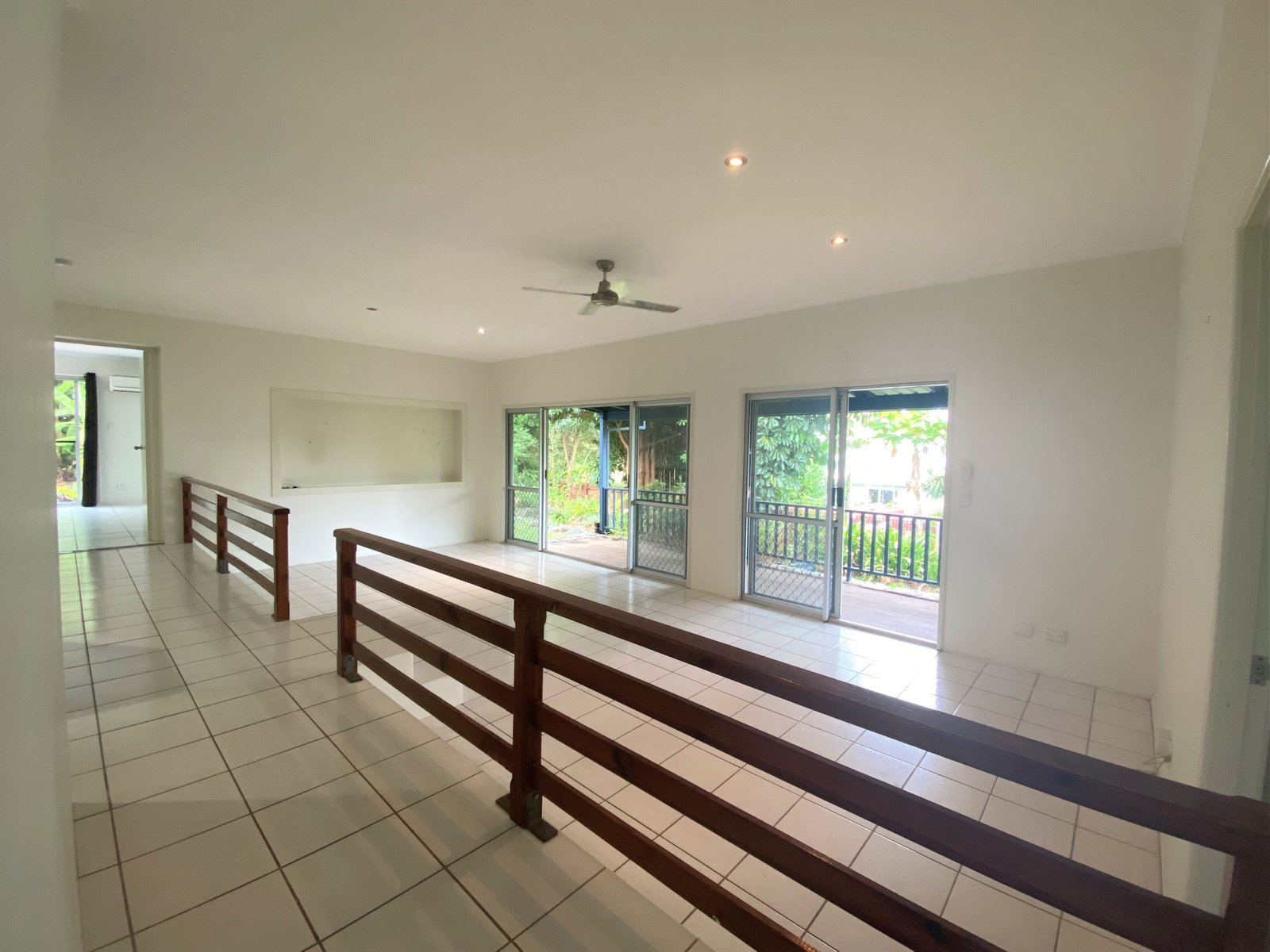 4 Arundel Court CANNONVALE 7