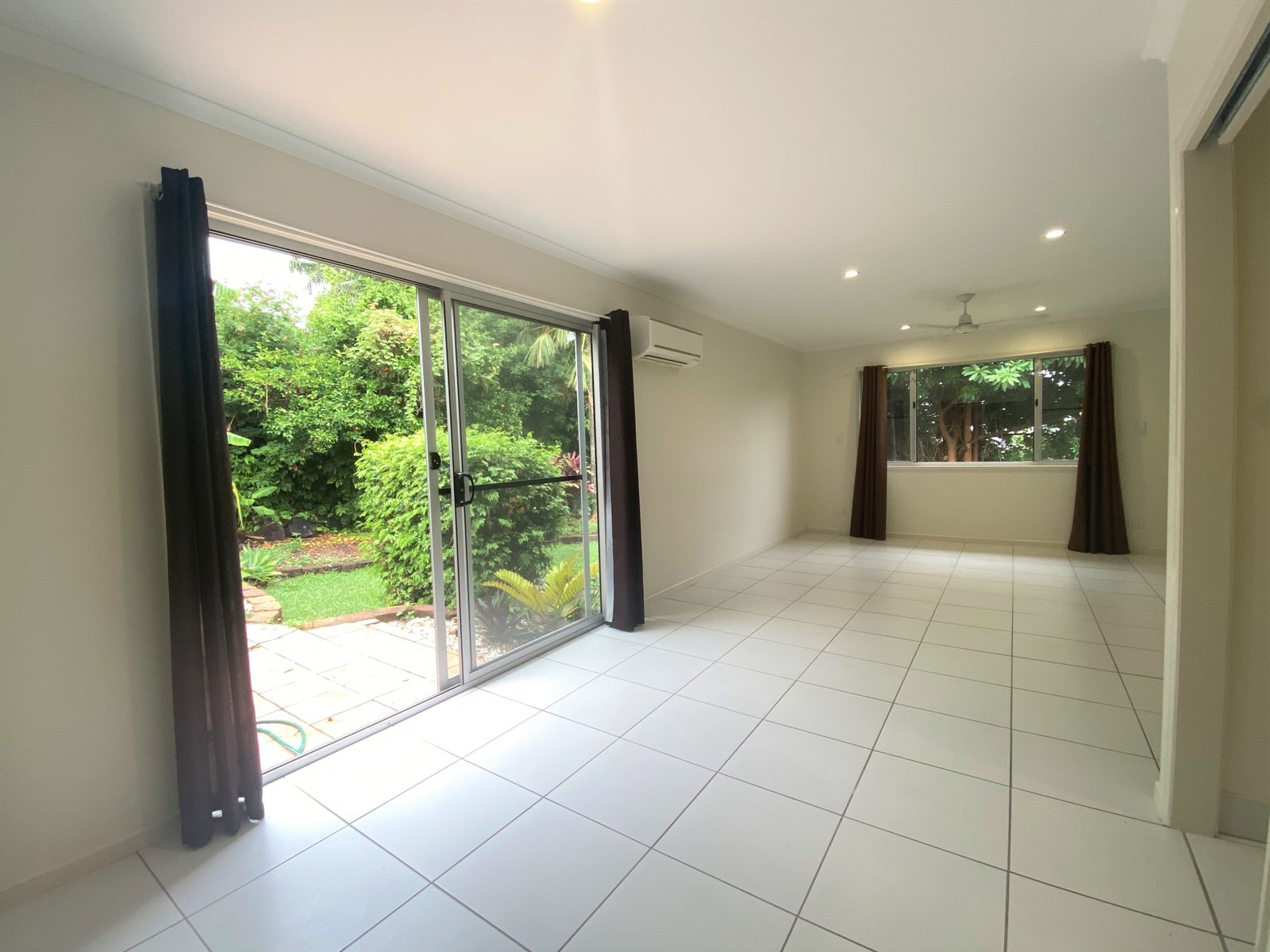 4 Arundel Court CANNONVALE 18