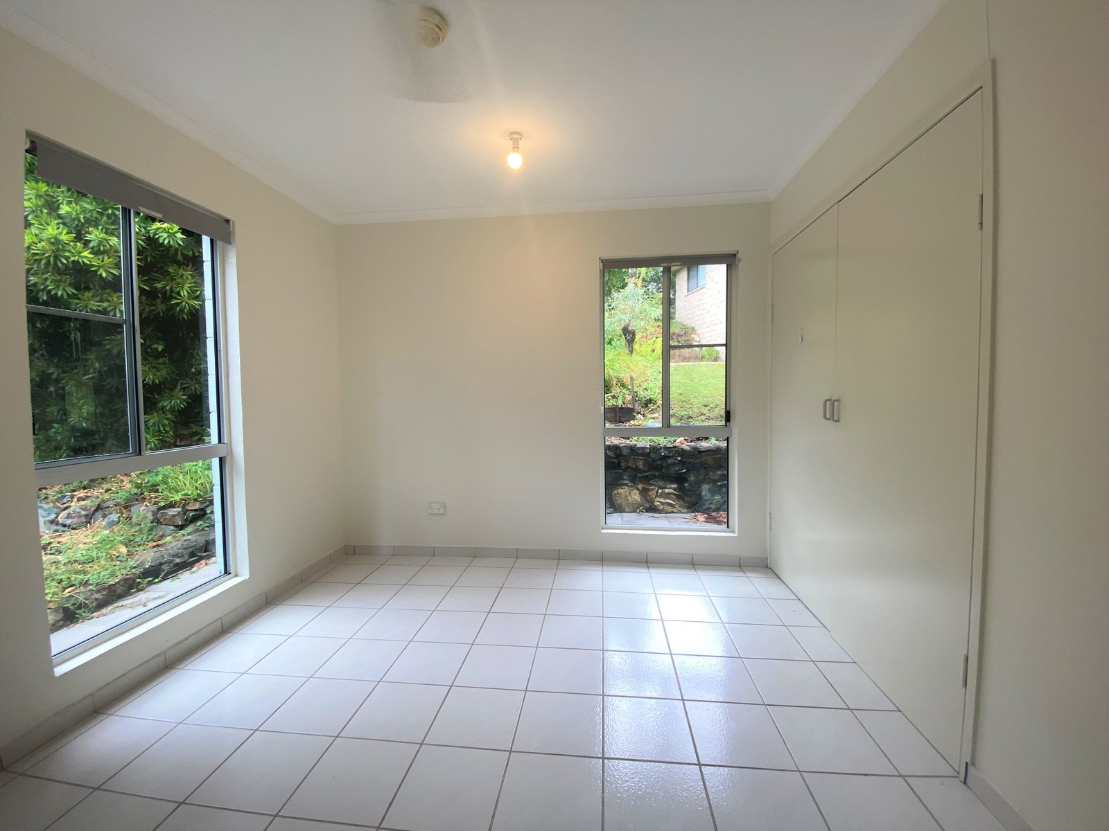 4 Arundel Court CANNONVALE 26