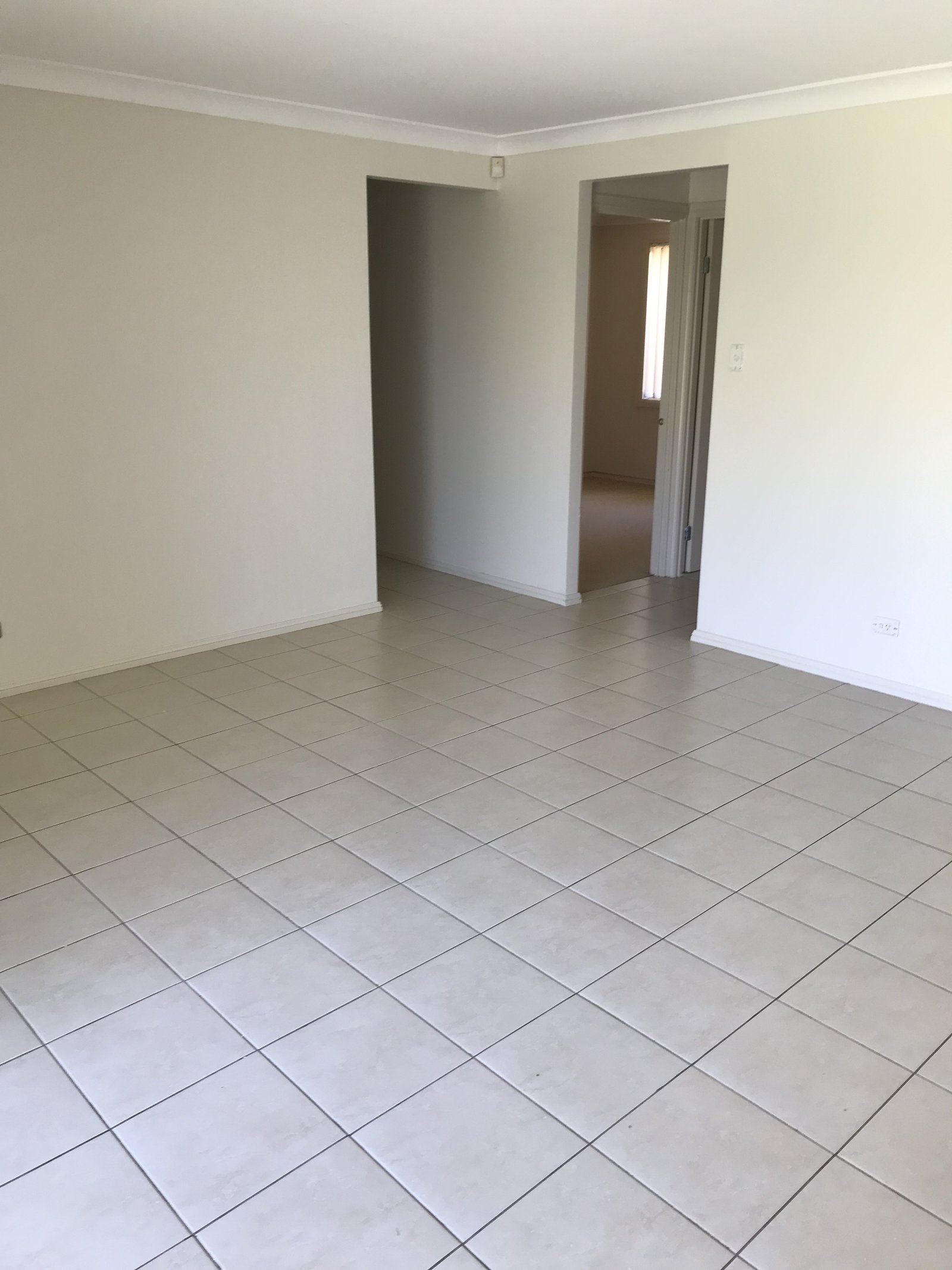 4 Ashton Street METFORD 3