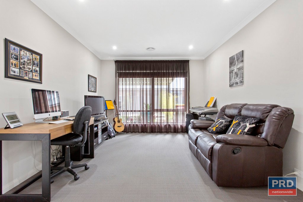 4 Atherton Street HUNTLY 9