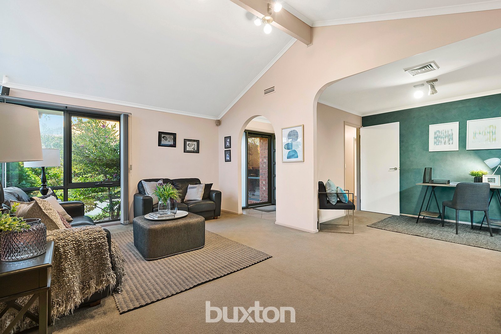 Gallery: 4 Attenborough Court