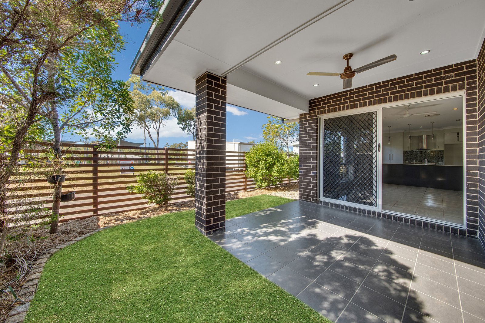 4 Aurora Road TANNUM SANDS 11