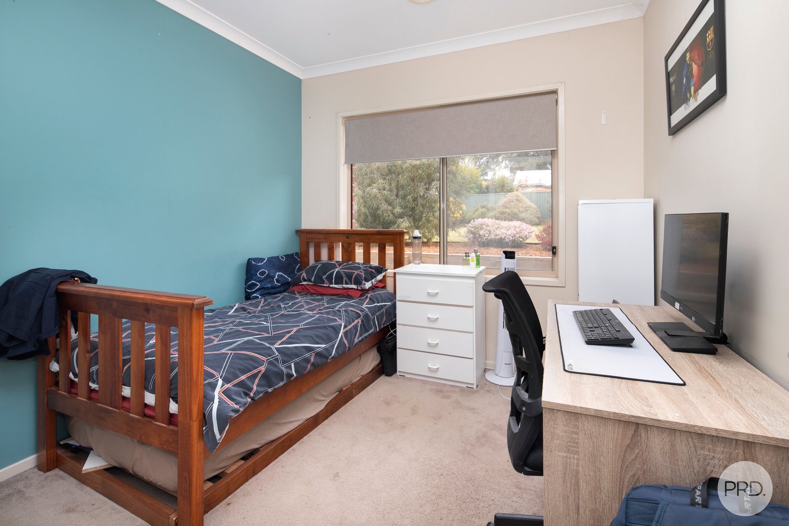 4 Avenwood Close CANADIAN 8