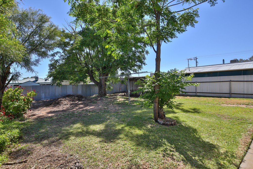 4 Avocado Street MILDURA 5