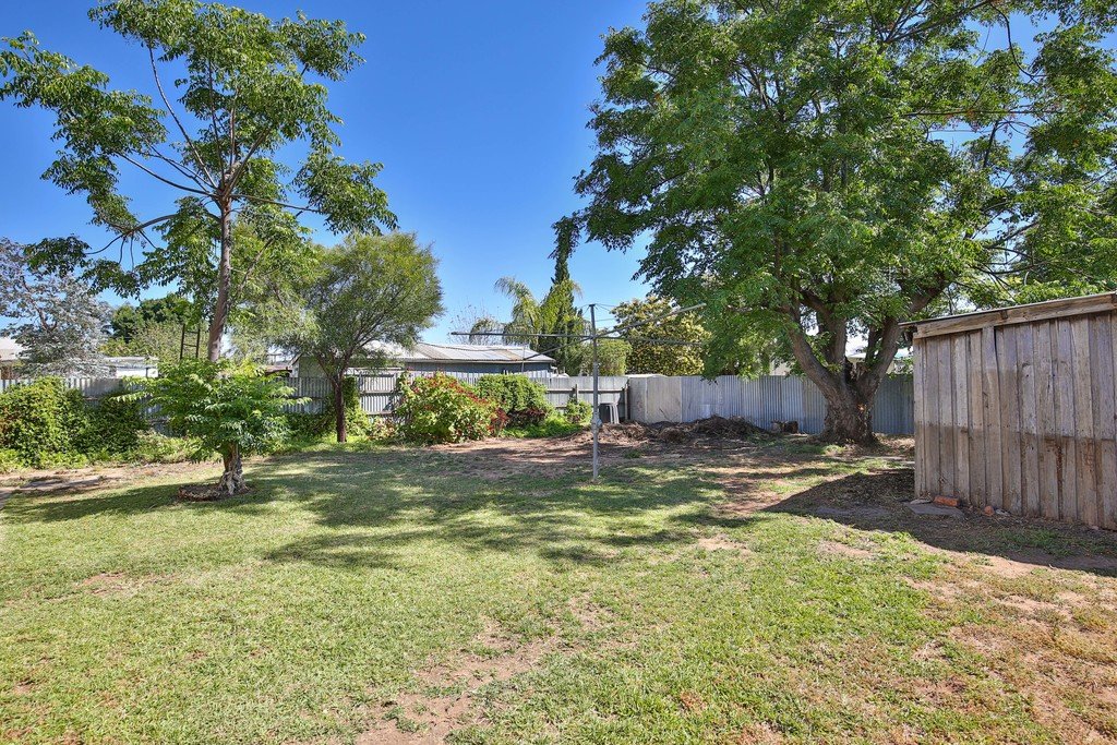 4 Avocado Street MILDURA 6