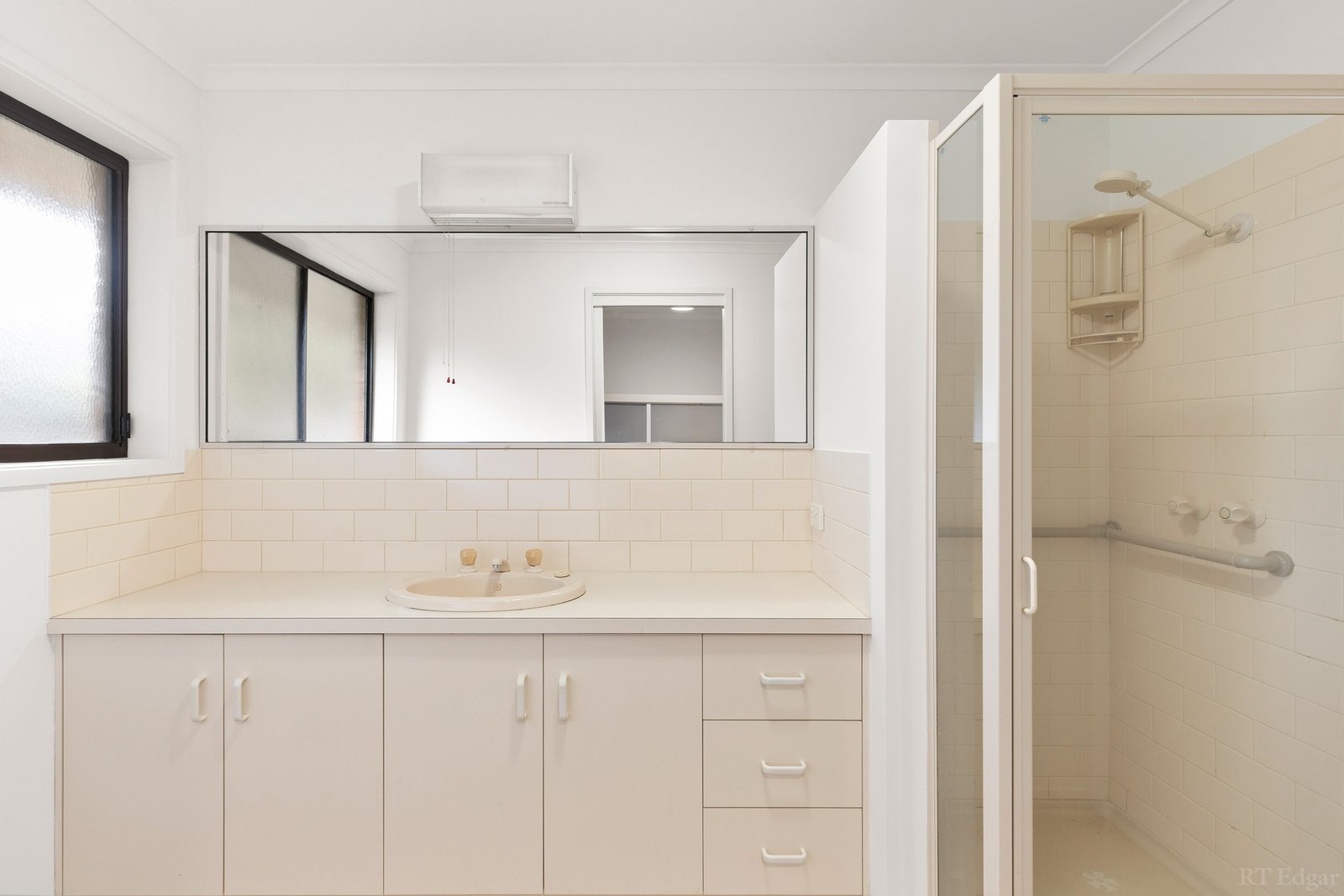 Real Estate and Property in 4 Avon Court, Ocean Grove, VIC